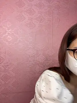 Snapshot of Emma_2603 chatting on April 2, 1:53 pm Emma 2603 online show from April 2, 1:53 pm