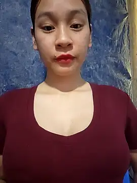 Snapshot of -Hicici- chatting on May 14, 3:57 am -Hicici- online show from May 14, 3:57 am
