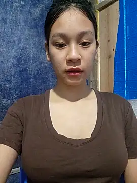 Snapshot of -Hicici- chatting on June 6, 12:16 am -Hicici- online show from June 6, 12:16 am