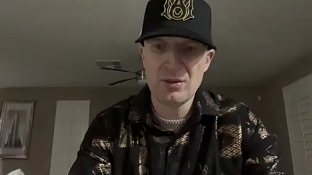 Naughty Ken Barbie-69 online show from April 19, 10:14 am