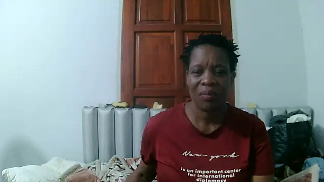 JoycyQueen online show from April 14, 7:42 pm