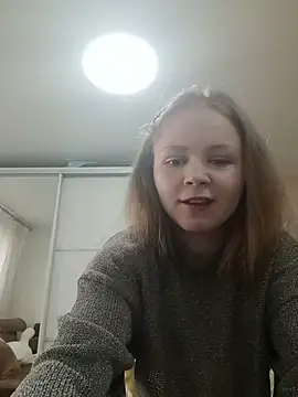 Snapshot of -BeverlyHills- chatting on March 11, 7:14 am -BeverlyHills- online show from March 11, 7:14 am