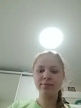 Snapshot of -BeverlyHills- chatting on March 15, 3:07 pm -BeverlyHills- online show from March 15, 3:07 pm