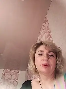 NataLilu826 online show from April 13, 7:47 am