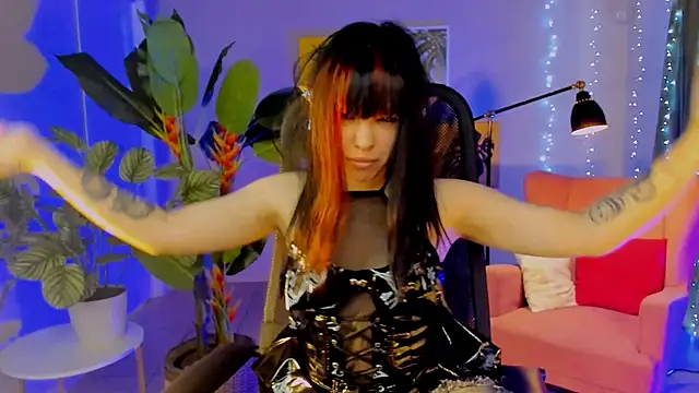 MeganBlosom online show from March 10, 11:26 am