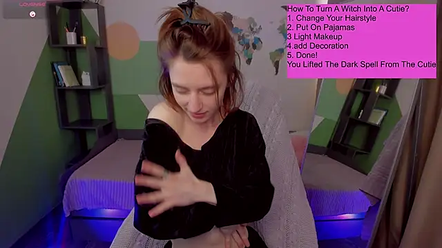 Pretty Victoria online show from April 19, 11:20 am