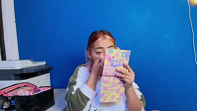 PinkyyPieee  online show from March 16, 11:03 am