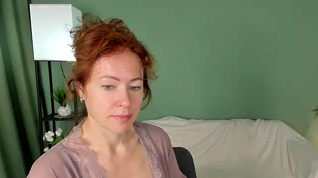LeticiaRomano online show from July 10, 4:06 am