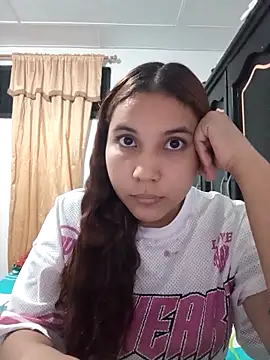 MewRodriguez online show from March 15, 3:01 am