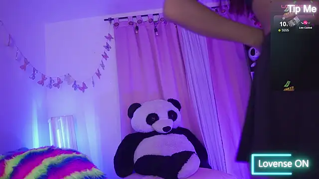 nahomy 2308 online show from April 22, 12:28 pm