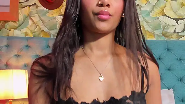 LiahGrey online show from August 2, 1:20 pm
