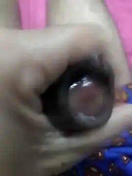 MalditoModelo online show from April 25, 7:33 pm