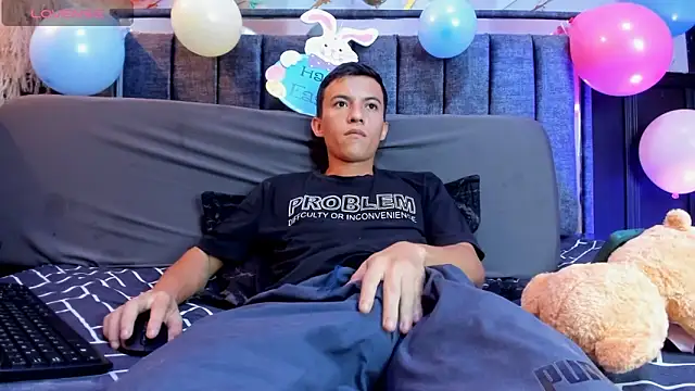 Dylan scott20 online show from March 28, 12:38 pm