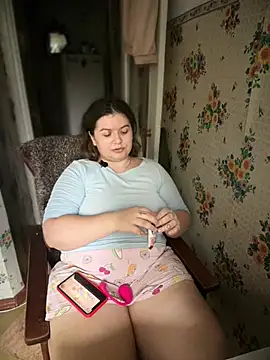 Snapshot of Nenssy555 chatting on July 23, 2:26 pm Nenssy555 online show from July 23, 2:26 pm