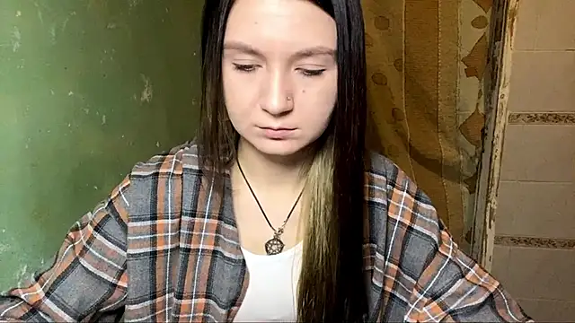 Lollybomb online show from April 20, 8:54 pm