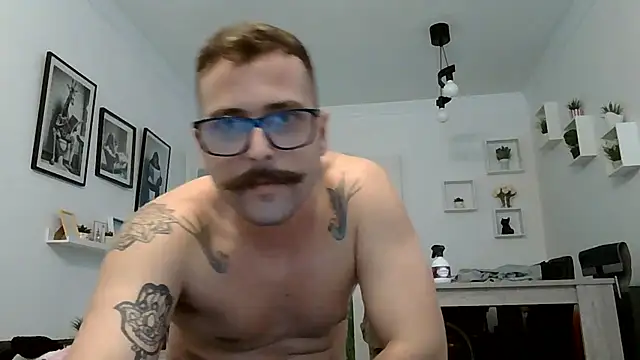 yanick931 online show from July 22, 3:48 pm