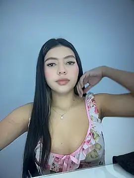 LolliePopsXXX online show from June 17, 1:01 pm
