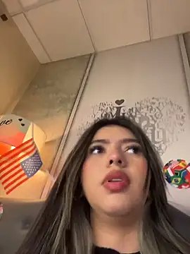 LolliePopsXXX online show from June 25, 1:04 pm