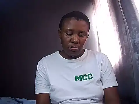 LustyMilfXO online show from March 12, 12:00 pm