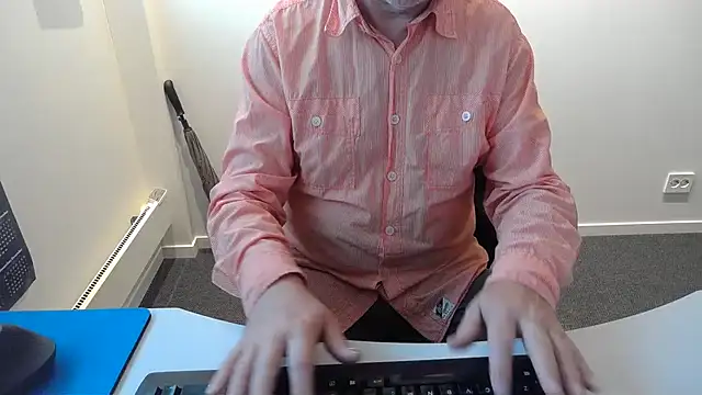Buggemann online show from July 7, 3:09 am