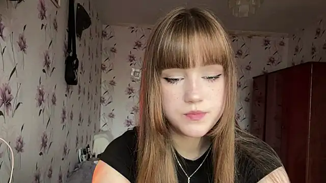 AnnaWasp online show from April 6, 4:21 am