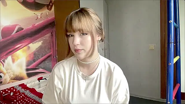 AnnaWasp online show from April 17, 7:22 am