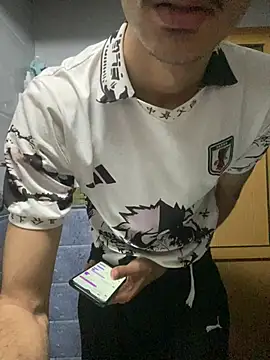 Achrafsad9i online show from April 5, 7:22 pm