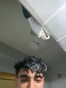 Achrafsad9i online show from April 6, 6:31 pm