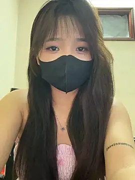 VyVy18 online show from June 27, 2:16 am