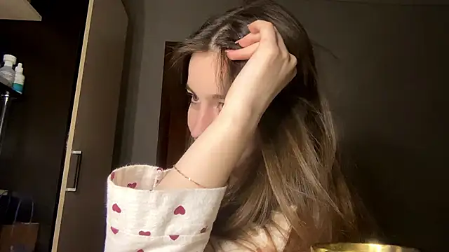 Snapshot of SwervedSlick chatting on March 12, 5:52 pm SwervedSlick online show from March 12, 5:52 pm