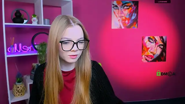 maddy moah online show from April 30, 5:03 am