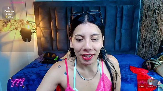 Abril Fox   online show from June 13, 4:27 pm