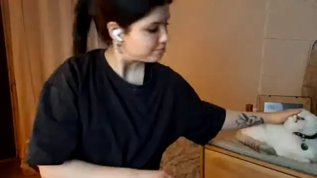 MiaTemptress online show from April 29, 2:32 pm