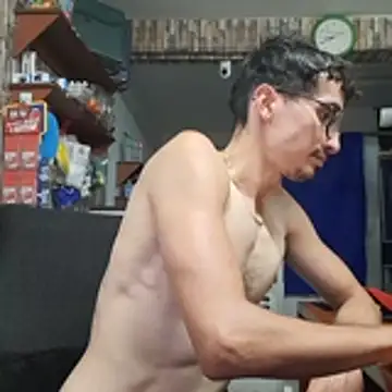 jhosuamoore online show from April 8, 1:38 am