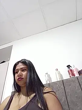 LexyJohnnes  online show from May 30, 1:46 am
