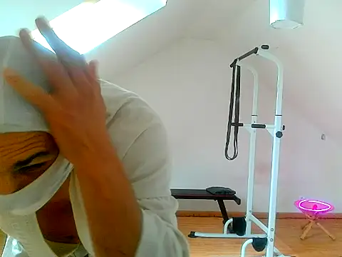NinjaLaser online show from May 13, 11:29 am