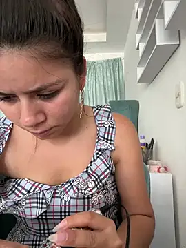 Jouemandannie online show from July 14, 6:57 pm