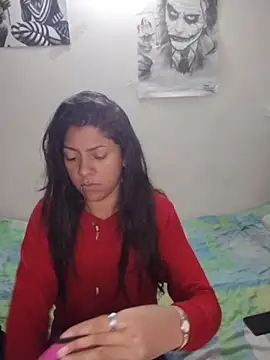 Melaniecurvy online show from April 16, 7:14 pm