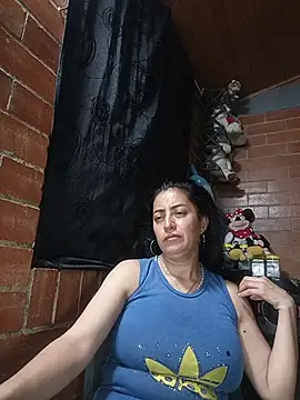 Snapshot of Alexandrina chatting on June 24, 11:26 pm Alexandrina online show from June 24, 11:26 pm