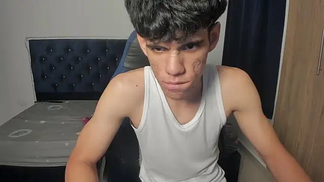 Josy 11 online show from April 6, 3:15 am