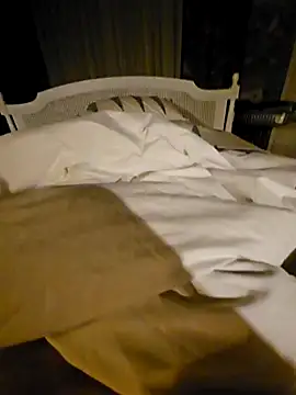 dufatcock online show from March 27, 11:04 pm