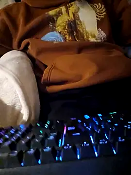 dufatcock online show from April 18, 5:17 pm