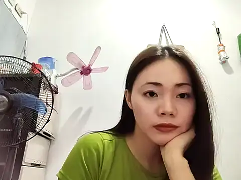 Snapshot of Stacyr chatting on March 12, 3:40 pm Stacyr online show from March 12, 3:40 pm