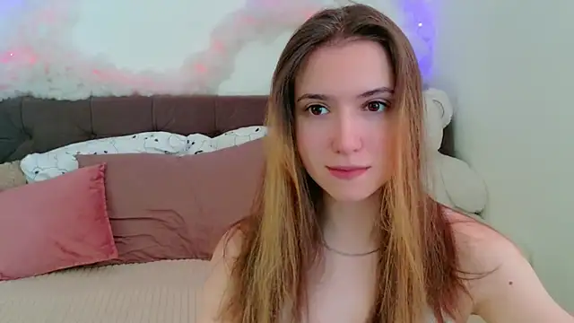 LeenMoonie online show from July 10, 5:12 am