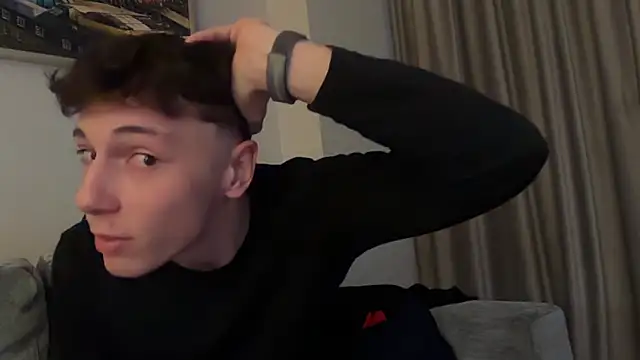 Snapshot of galocheur2langues chatting on April 6, 5:47 pm galocheur2langues online show from April 6, 5:47 pm