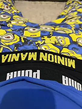 Snapshot of thiago_16v chatting on March 14, 12:06 am thiago 16v online show from March 14, 12:06 am