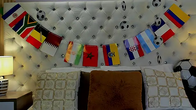 VaniaRouse online show from June 21, 12:41 pm