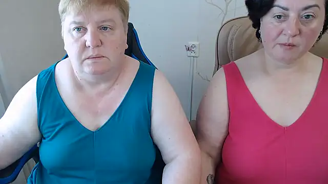 Lindy-Jeanie online show from June 19, 2:21 pm