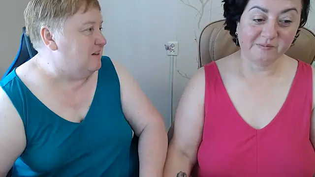 Lindy-Jeanie online show from June 20, 8:28 am