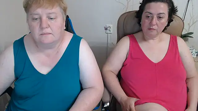 Lindy-Jeanie online show from July 15, 6:46 pm